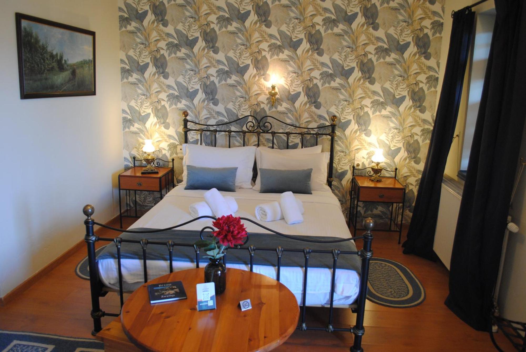 Andromachi'S Beloi Hotel Vitsa ภายนอก รูปภาพ