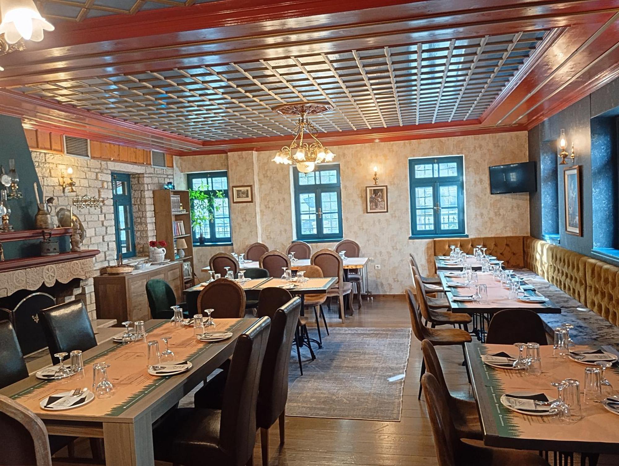 Andromachi'S Beloi Hotel Vitsa ภายนอก รูปภาพ